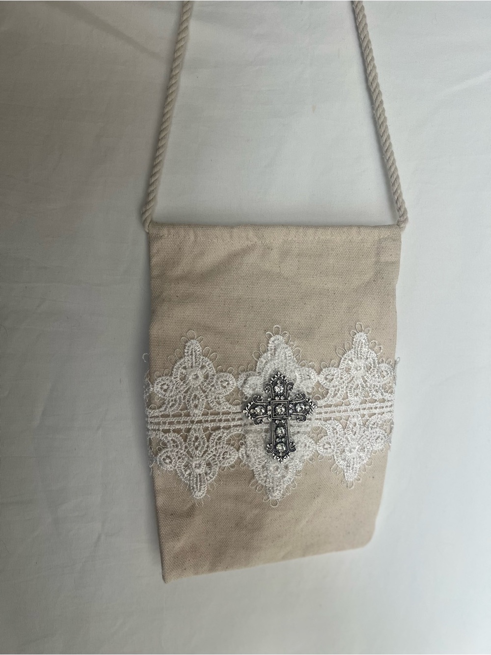 New Handcrafted: Beige Lace Cross Accent Shoulder Bag